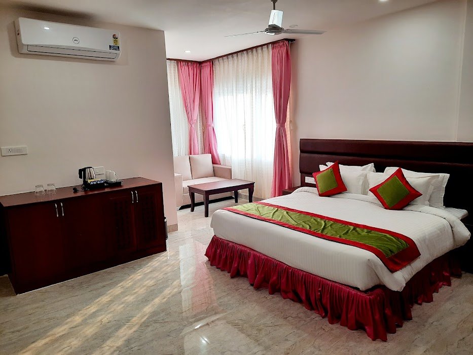 HOTEL GRAND MADHAV PALACE-BEST HOTEL IN MUZAFFARPUR
