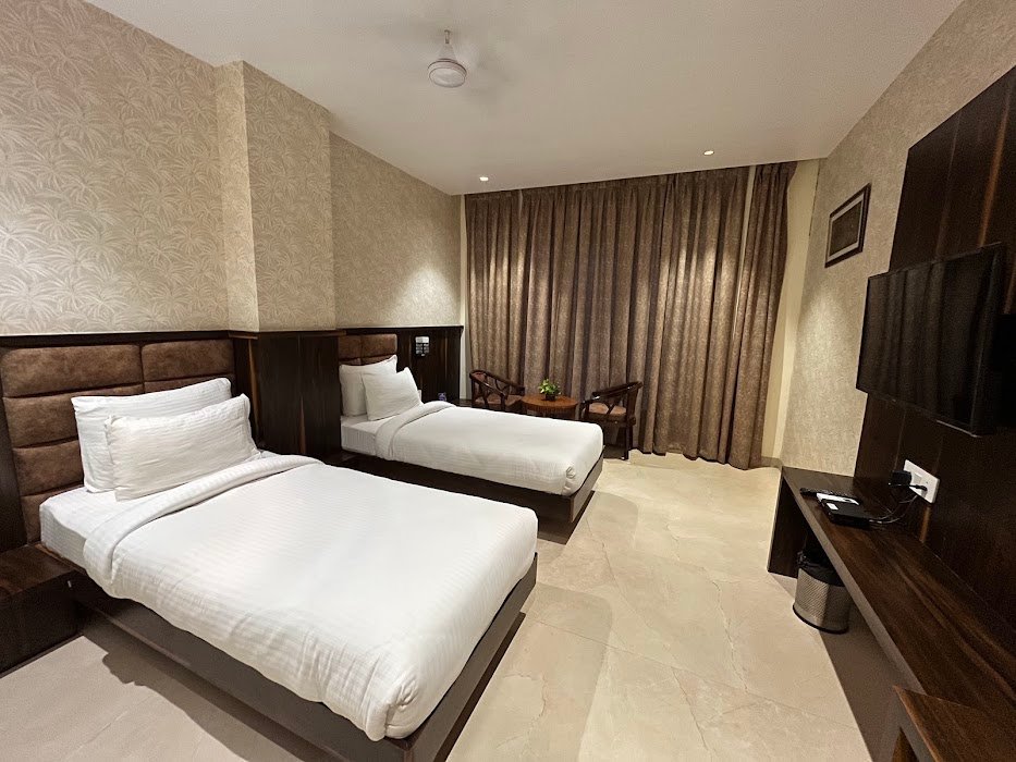 PURPLE ORCHID HOTEL AND RESORT photo 2