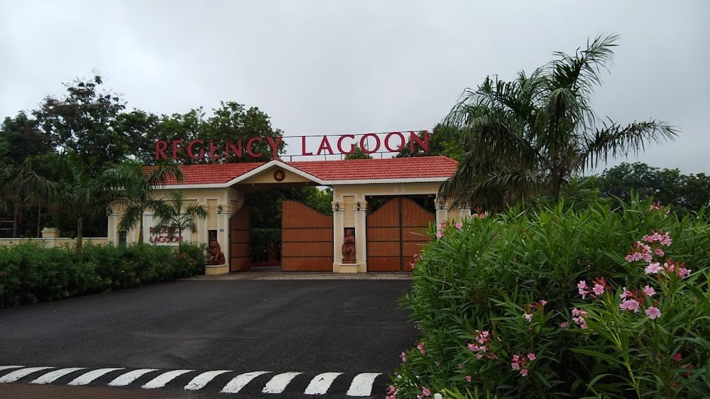 Regency Lagoon Resort & Convention photo 2