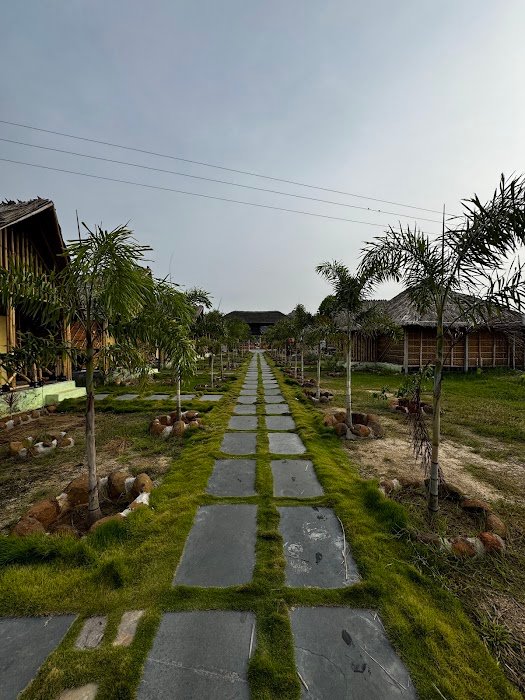 Vanya the exotic world photo 3