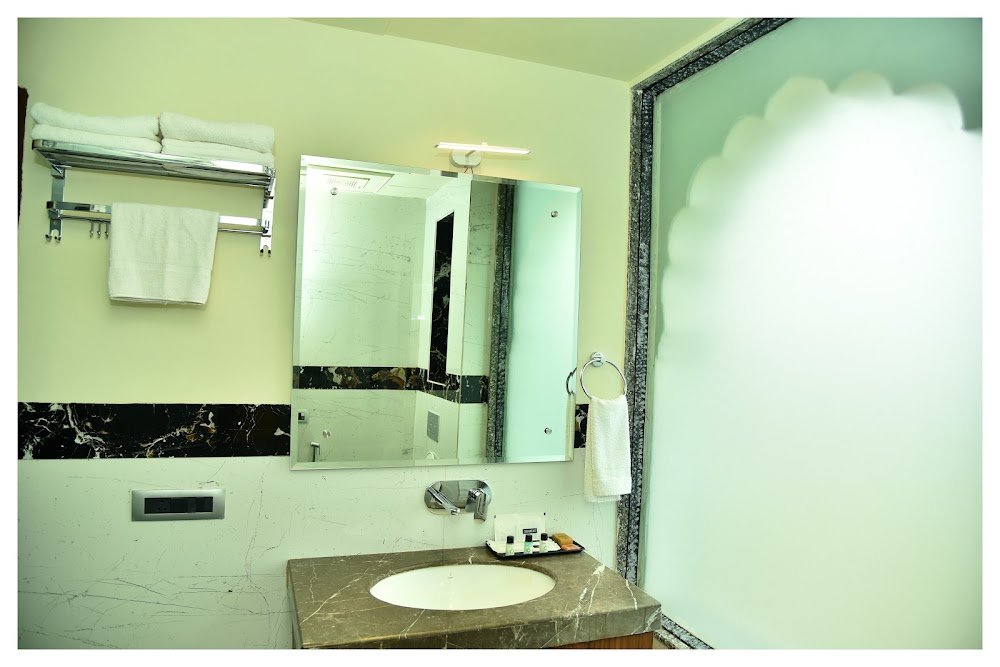 Indralok palace Hotel & Resort photo 3
