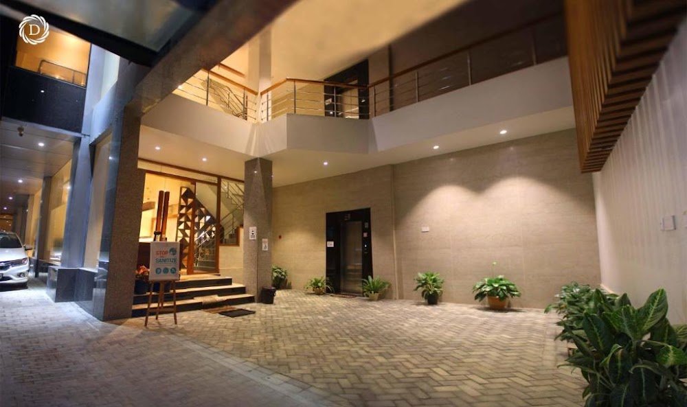 Hotel Daani Continental