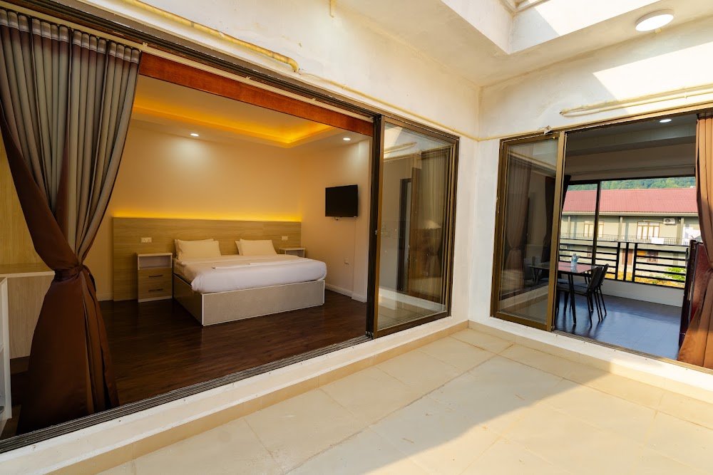 The View Hotel, Falkland photo 2
