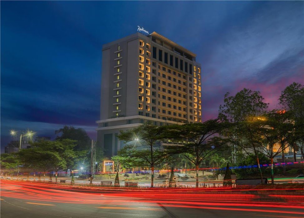 Radisson Hotel Hyderabad Hitec City photo 2